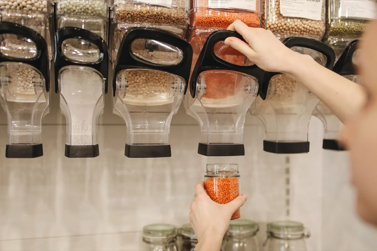 Guía para comprar a granel: qué llevar, cuánto se ahorra y cómo empezar sin agobios